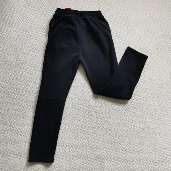 Puma sweatpants- red and black joggers - Picture 6 of 7